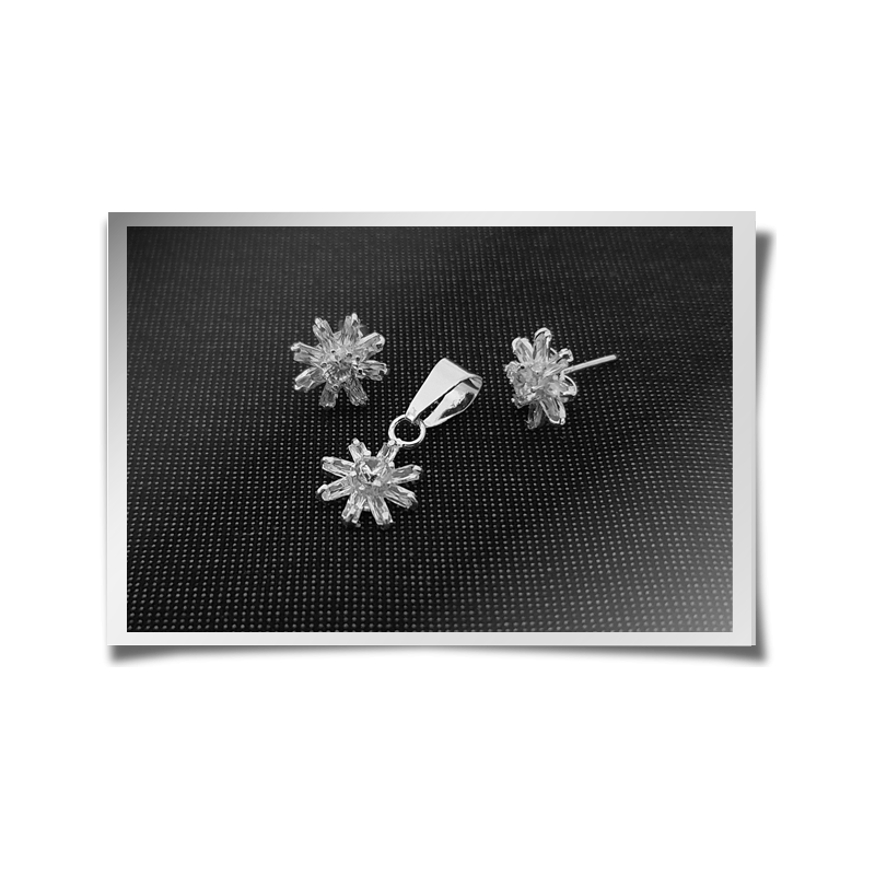 Swarovski Snowflake Earring & Pendant Set